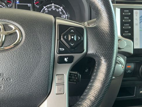 Used 2023 Toyota 4Runner SR5 Premium w/ Moonroof Package AWD/4WD image 13