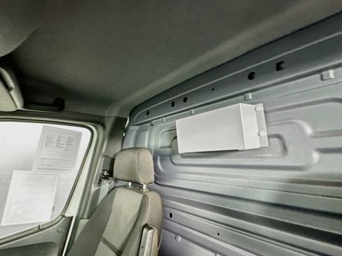 Used 2022 Mercedes-Benz Sprinter 1500 image 20