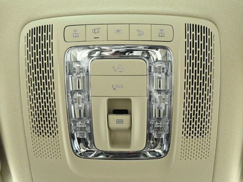 Certified 2026 Mercedes-Benz GLE 350 4MATIC image 24