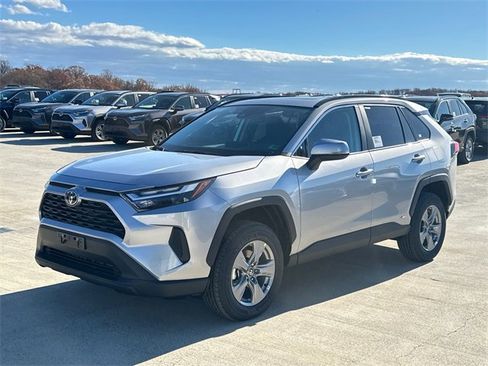 New 2025 Toyota RAV4 XLE image 2