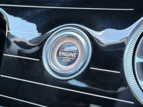 Used 2021 Mercedes-Benz E 450 4MATIC Cabriolet image 25