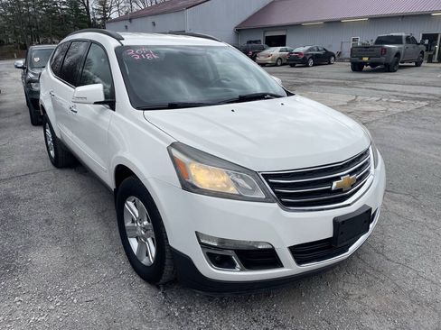 Used 2014 Chevrolet Traverse LT AWD/4WD image 8