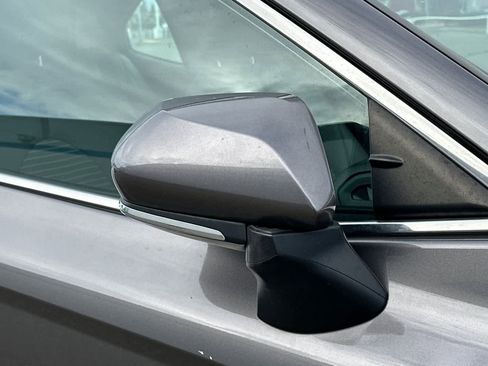 Used 2019 Toyota Camry SE image 13