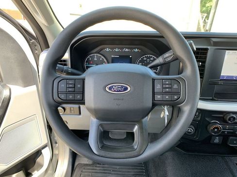 New 2025 Ford F350 XL w/ XL Chrome Package RWD image 19