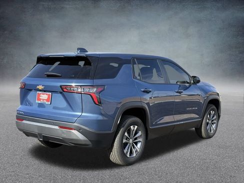 New 2026 Chevrolet Equinox LT w/ Convenience Package II image 3