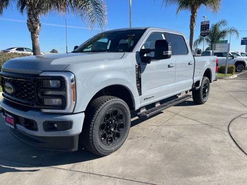 New 2026 Ford F250 Lariat w/ Black Appearance Package image 1
