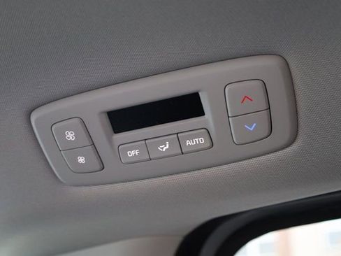 Certified 2025 Kia Carnival SX Prestige FWD image 30