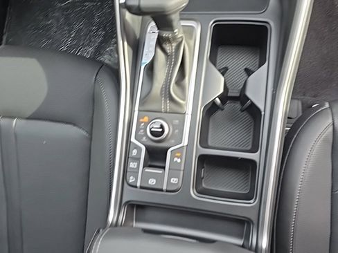 New 2026 Kia Sorento S image 9