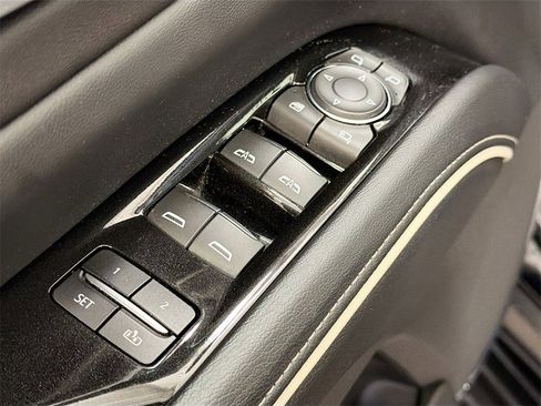 Used 2023 Cadillac Escalade Sport image 17