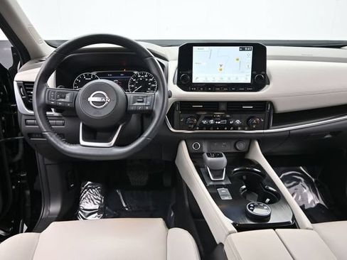 Used 2023 Nissan Rogue SL w/ SL Premium Package AWD/4WD image 17