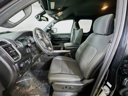 Used 2019 RAM 1500 Big Horn RWD image 14