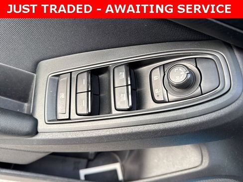 Used 2017 Subaru Impreza 2.0i Premium image 13