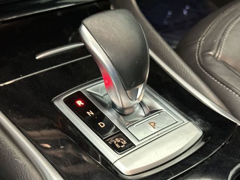 Used 2018 INFINITI QX30 image 20