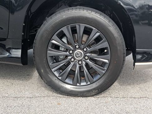 Used 2022 Lexus GX 460 Luxury w/ Sport Design Package AWD/4WD image 10