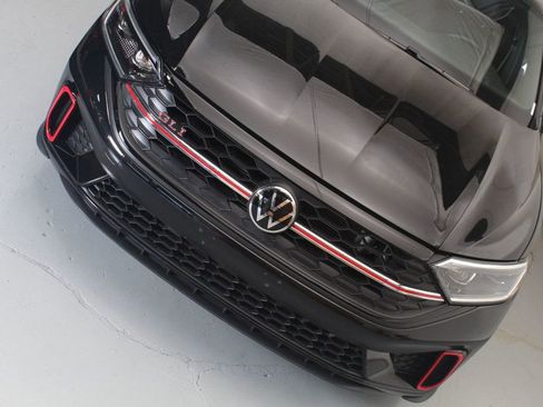 Used 2022 Volkswagen Jetta GLI Autobahn image 5