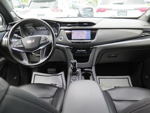 Used 2020 Cadillac XT5 Premium Luxury AWD/4WD image 22