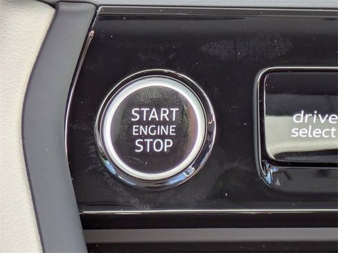 Used 2025 Audi Q5 Premium Plus w/ Premium Plus image 28