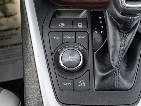 Certified 2022 Toyota RAV4 Limited w/ Limited Grade Weather Package image 28