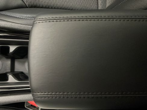 New 2026 Jeep Compass Latitude AWD/4WD image 19