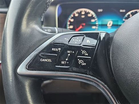 Used 2022 Mercedes-Benz E 350 Sedan image 28