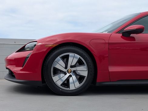 Certified 2024 Porsche Taycan RWD image 9