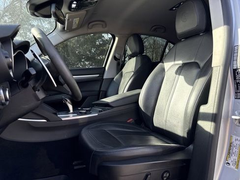 Used 2018 Alfa Romeo Stelvio Sport w/ Quick Order Package 22J Sport image 17