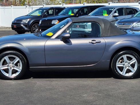 Used 2006 MAZDA MX-5 Miata Touring RWD image 15