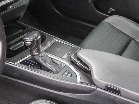 Used 2020 Lexus UX 250h image 20