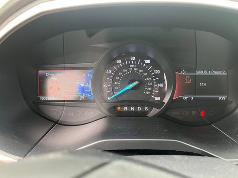 Used 2019 Ford Edge SEL w/ Equipment Group 201A image 7