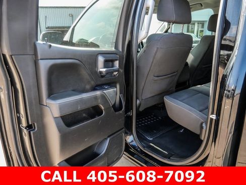Used 2019 Chevrolet Silverado 1500 LT AWD/4WD image 16