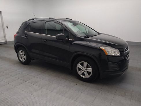 Used 2016 Chevrolet Trax LT FWD image 11