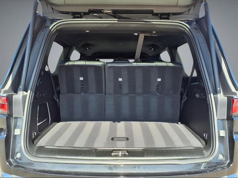 Used 2022 Jeep Wagoneer Series II w/ Rear Seat Video Group 1 image 13