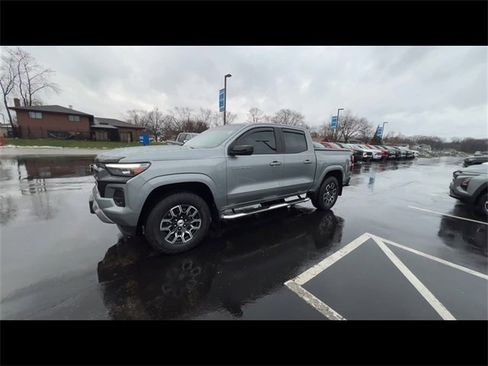 Certified 2023 Chevrolet Colorado Z71 w/ Z71 Convenience Package 2 image 4