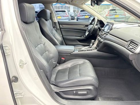 Used 2018 Honda Accord EX-L image 9