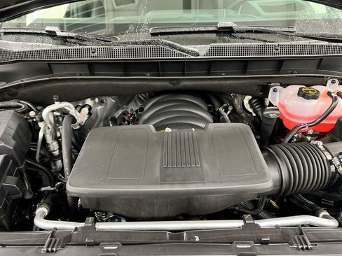 Used 2025 Chevrolet Suburban High Country AWD/4WD image 25