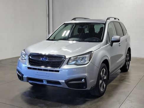 Used 2018 Subaru Forester 2.5i Premium w/ Protection Package #1 AWD/4WD image 2
