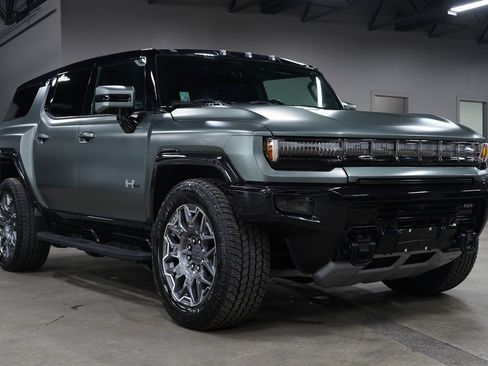 Used 2024 GMC Hummer EV 3X AWD/4WD image 7