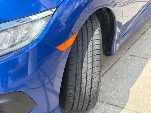 Used 2018 Honda Civic LX image 11