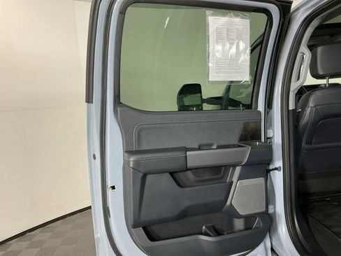 Certified 2025 Ford F350 Lariat w/ FX4 Off-Road Package image 30