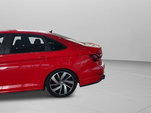Used 2019 Volkswagen Jetta GLI image 30