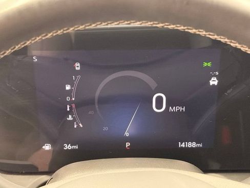 Used 2024 Buick Encore GX Preferred AWD/4WD image 15