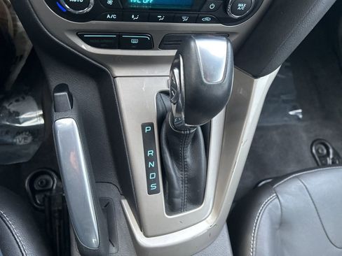 Used 2012 Ford Focus SEL image 29