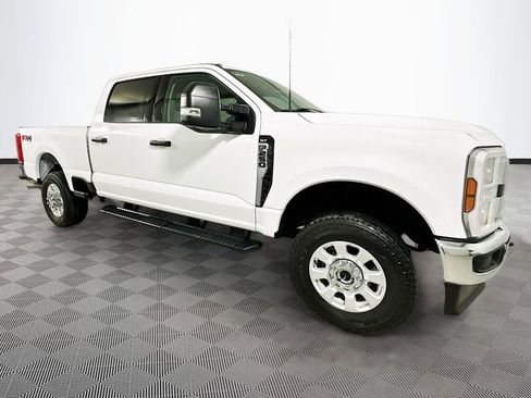 Certified 2024 Ford F250 XLT w/ FX4 Off-Road Package image 8