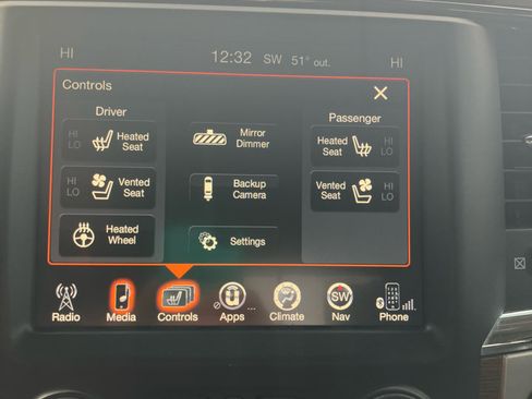 Used 2017 RAM 2500 Laramie w/ Sport Appearance Group image 20