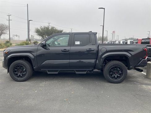 New 2026 Toyota Tacoma SR5 image 7