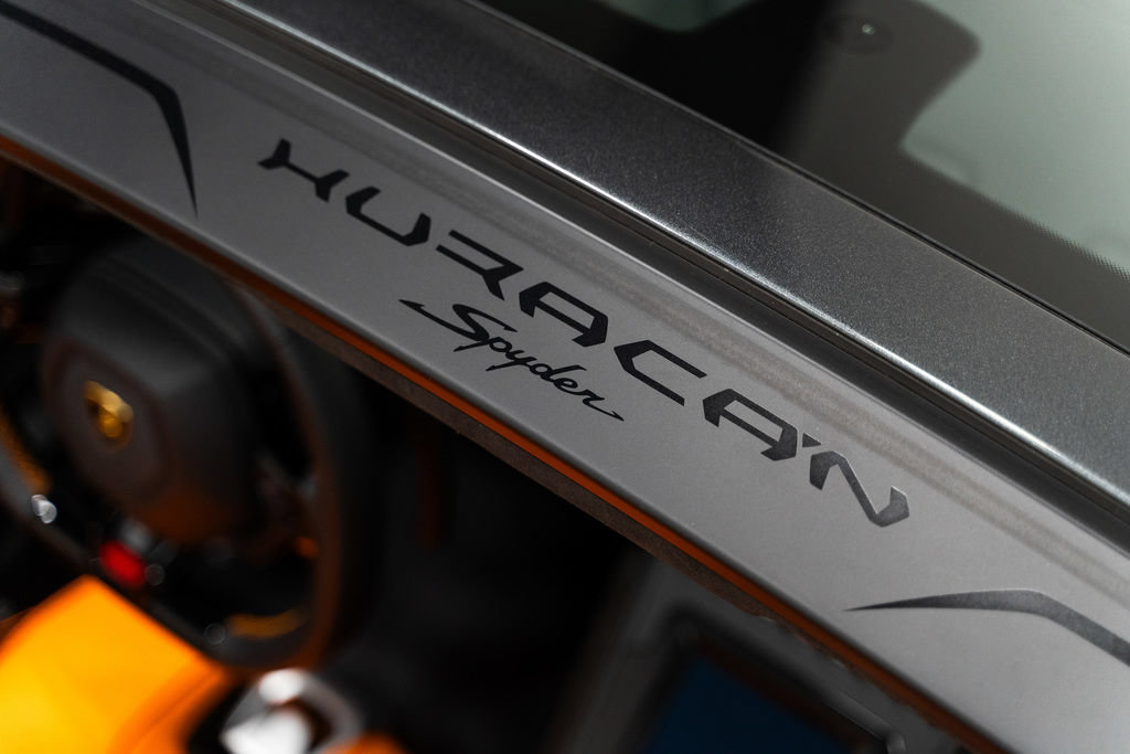 Used 2024 Lamborghini Huracan EVO AWD/4WD image 4