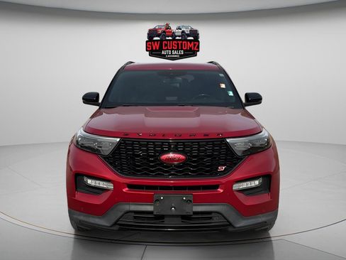 Used 2020 Ford Explorer ST w/ Premium Technology Package image 2