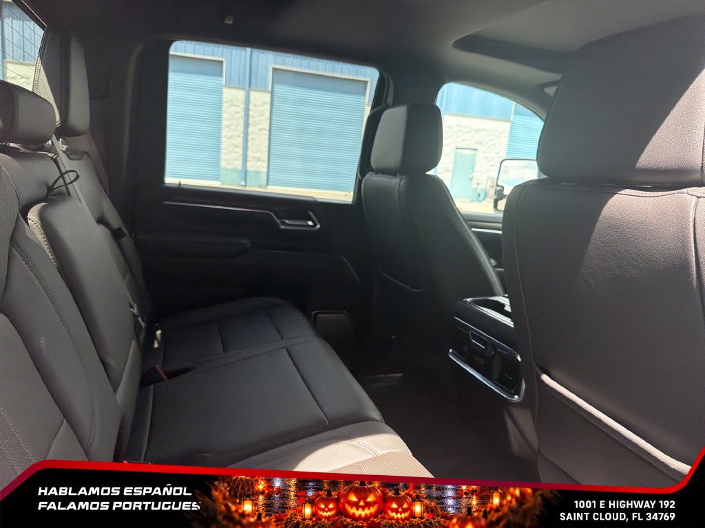Used 2024 Chevrolet Silverado 2500 High Country w/ High Country Premium Package AWD/4WD image 28