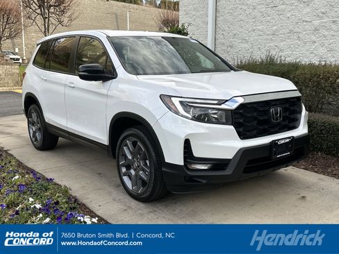 Certified 2023 Honda Passport EX-L image 1