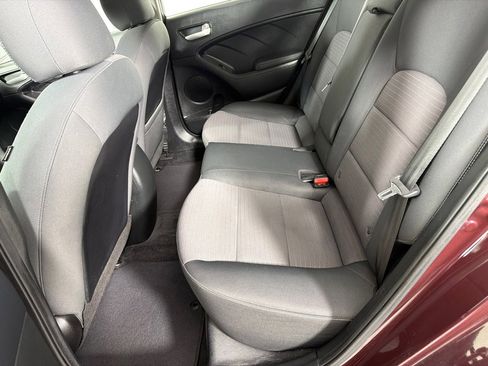 Used 2018 Kia Forte LX w/ LX Popular Package FWD image 18